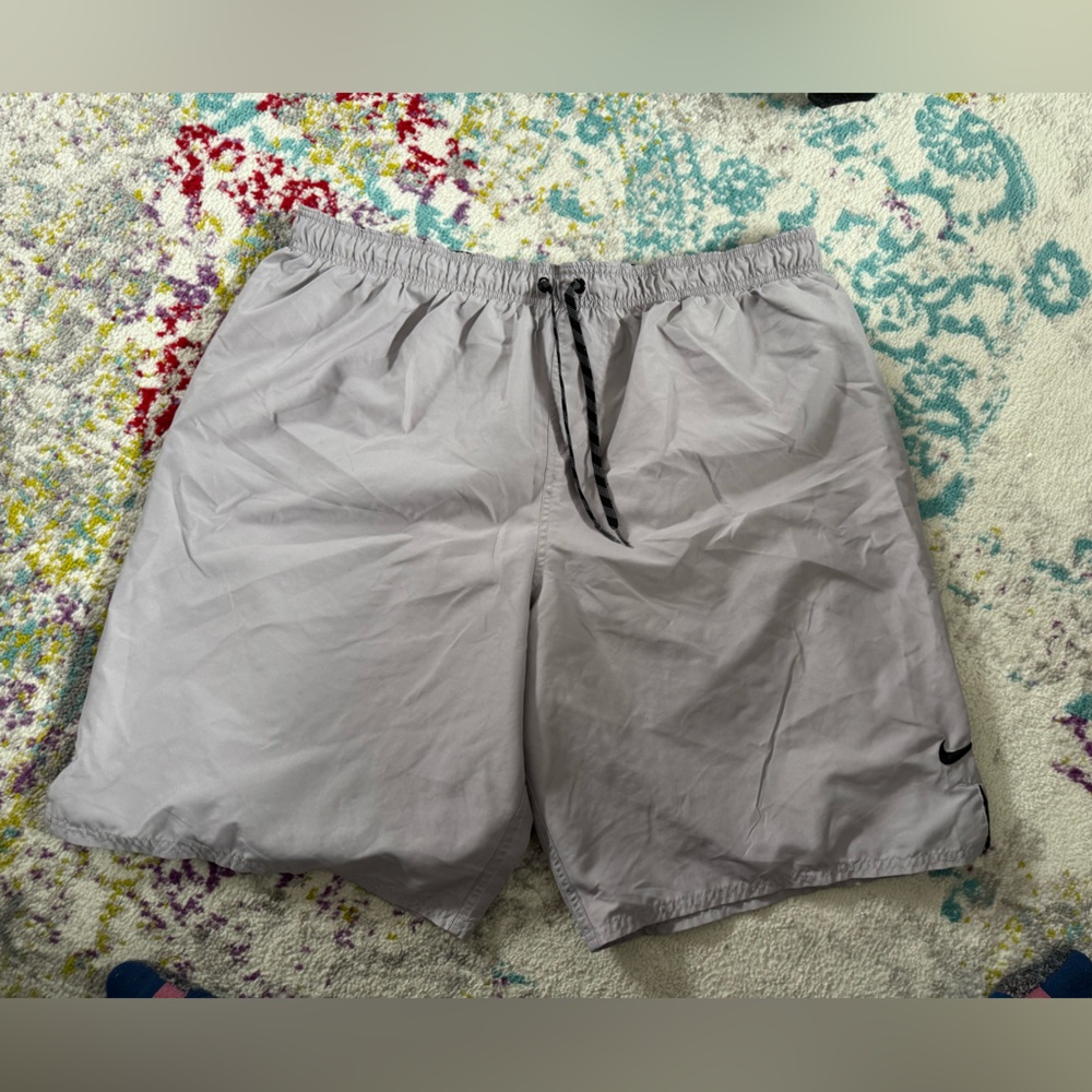 Men’s Nike swim trunks 3x